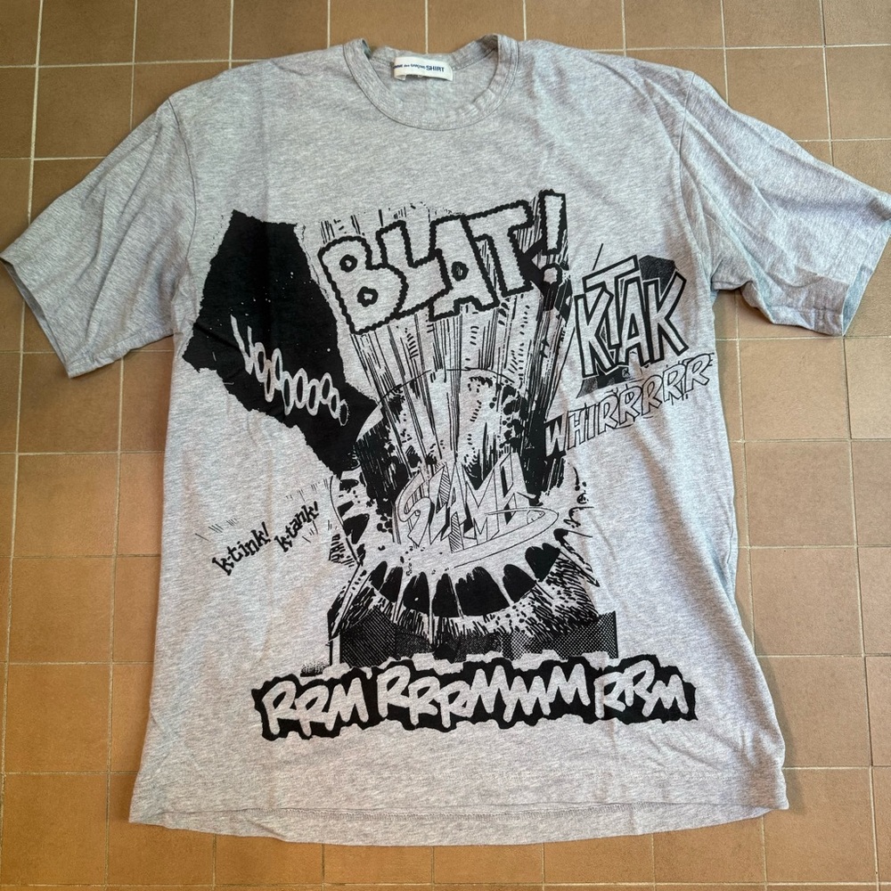 Comme Des Garcon Tshirt Size L